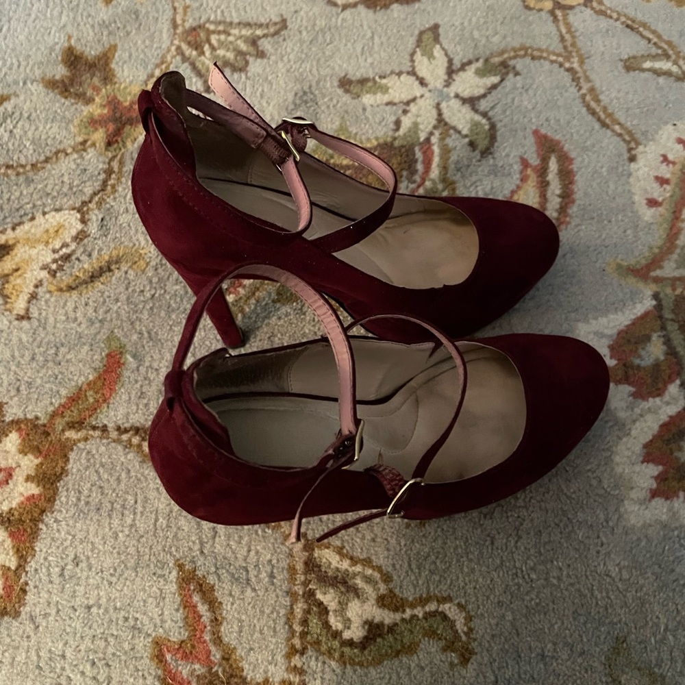 Wine high heel